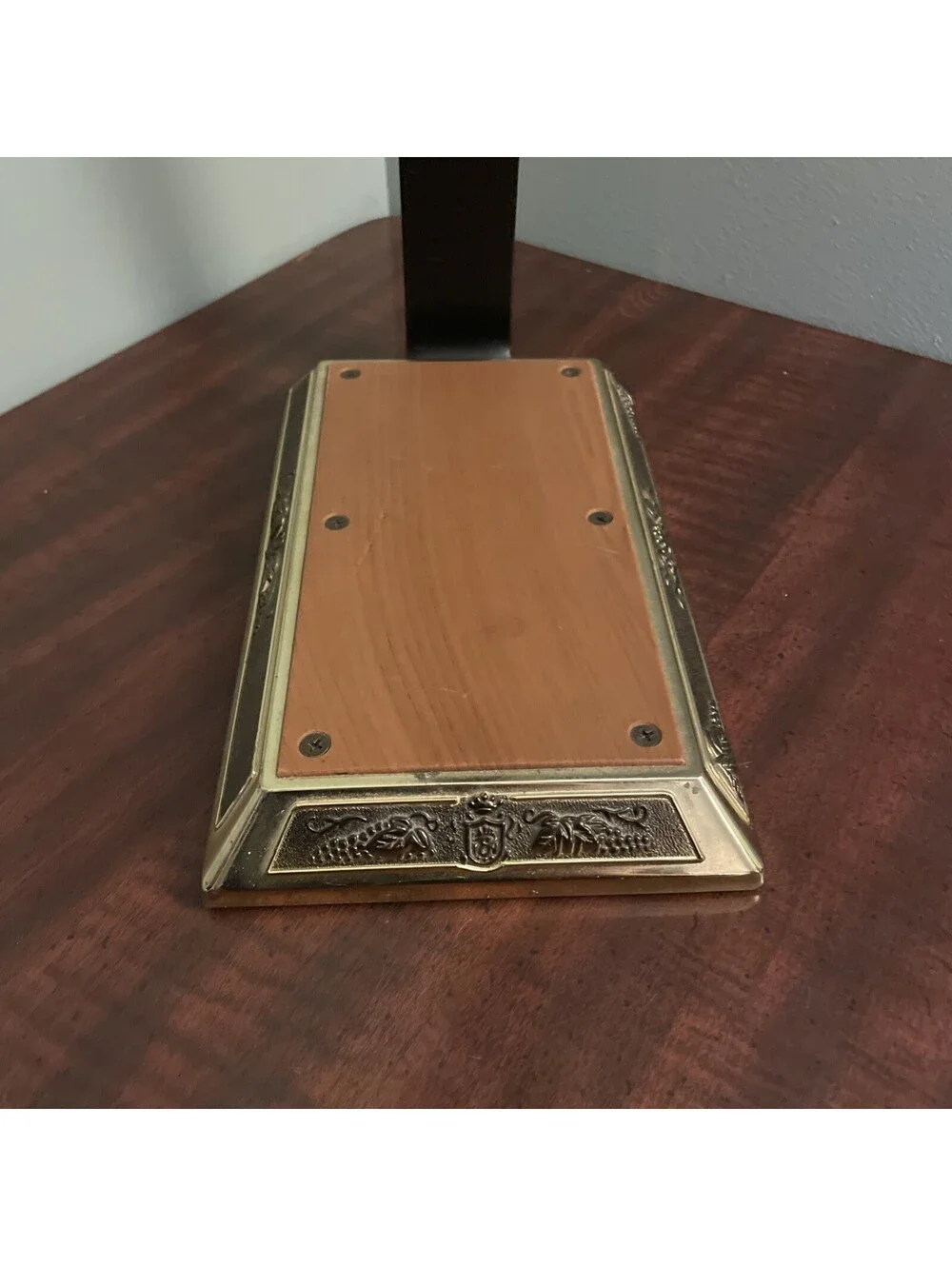 Vintage Vinaire Reserve Gold Tone Wine Bottle Opener Cork Puller with Stand